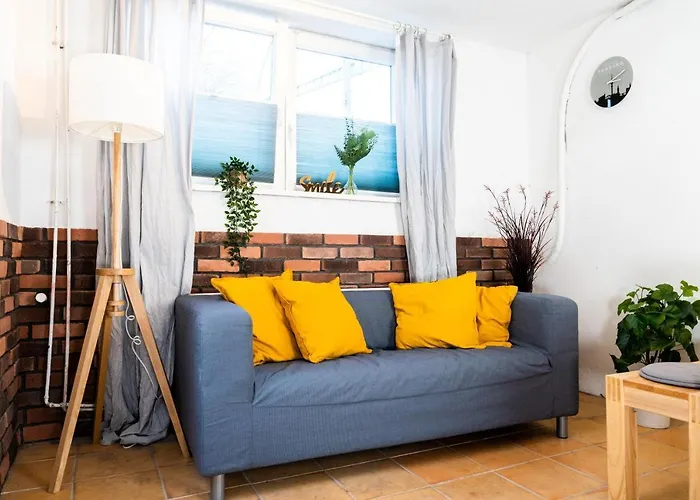 Spacious Apartment In Urban Location